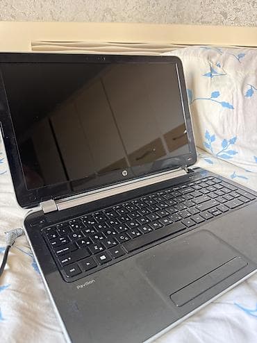 hp core i5: İşlənmiş HP Pavilion, 15 ", Intel Core i5, 512 GB, Ödənişli çatdırılma — 1