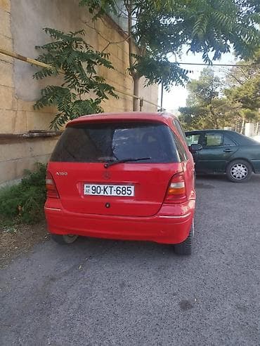 aka masin: Mercedes-Benz A-Class AMG: 0.6 l | 2001 il Sedan — 3