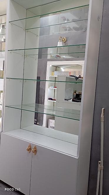 eynək vitrin: Açıq dolab vitrini — 4