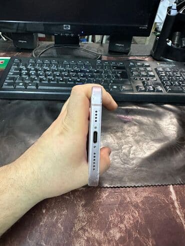 купить айфон 4: IPhone 15 Plus, 128 ГБ, Розовый, Face ID — 5