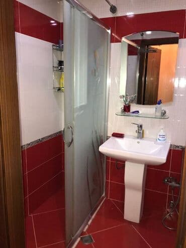 binəqədi evlərin satışı: Bakı, 3 otaqlı, Köhnə tikili, m. Neftçilər, 76 kv. m — 12