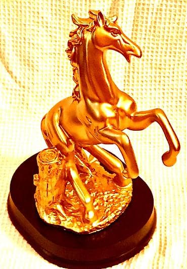 Продается необычная, оригинальная статуэтка Лошади. Абсолютно новая в — 3