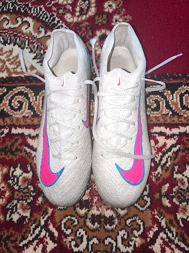 nike ayaqqabi: Nike Mercurial kramponları - Model: Nike Mercurial (Zoom — 4