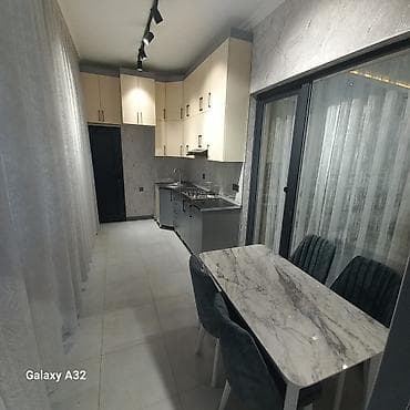 emircanda ev satisi: Kirayə mənzil – Avtovağzal metrosuna yaxın - 3 otaqlı mənzil - 15 — 3