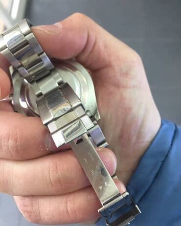 Toy paltarları və aksesuarları: Yeni, Qol saatı, Cartier — 4