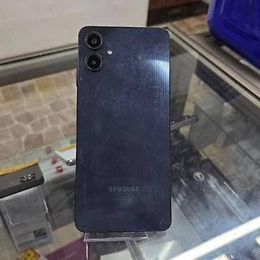 Samsung Galaxy A05, 64 ГБ, цвет - Черный, Сенсорный, Две SIM карты at lalafo.az Samsung Galaxy A05, 64 ГБ, цвет - Черный, Сенсорный, Две SIM карты