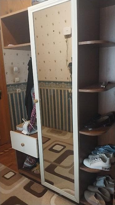 Ev üçün mebel: *Sada*
dehliz mebeli 80 Azn
*Təcili satilir*
ünvan Ehmedli14181. Е — 1