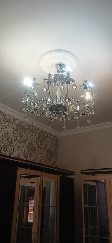 Çılçıraq, 10 və daha çox lampa, Metal