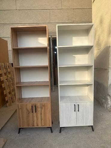 Məhsul: Açıq rəfli kitab şkafı – alt hissəsi qapılı dolablı