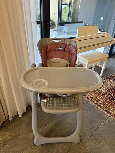 Chicco Polly Magic Relax uşaq yemək stulu. 550 manata alinib. Heçbir — 1
