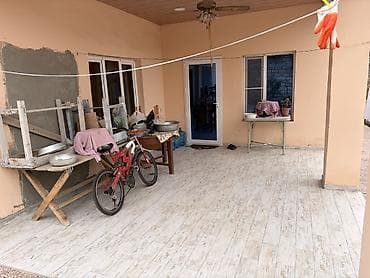 binədə ev: 8 otaq, 430 kv. m, Orta təmir — 4