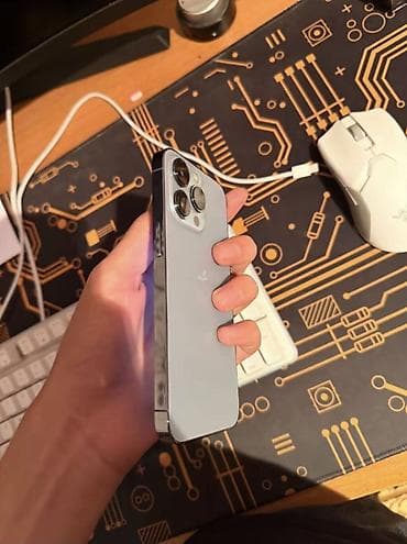 iphone se 2: IPhone 13 Pro Max, Gümüşü, Face ID — 2