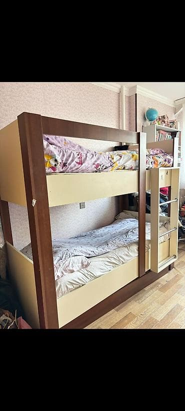 Oğlan və qız üçün, İşlənmiş, Çarpayı, Matras ilə, Siyirməli