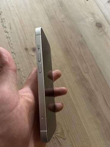 iphone ekranlari: IPhone 14, 128 GB, Ağ, Qırıq — 6