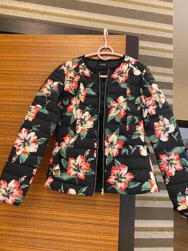 sarı rəngli kişi gödəkçəsi: Kurtka original — 1