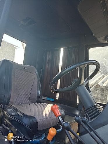 kredit masınlar: Belarus 1025.2 traktor Salam traktor tam iwlekdi hec yani acilmiyib — 4
