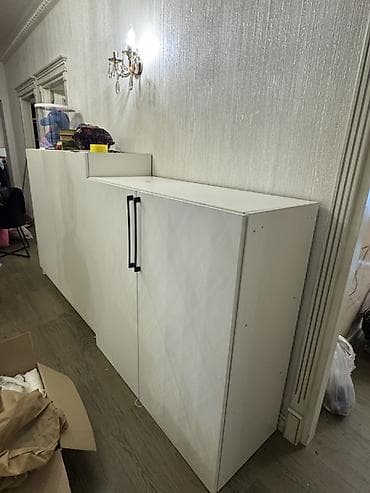 ucuz skaflar: Ağ rəngli, iki qapılı saxlama dolabı - Minimalist dizayn, mat-ağ səth — 1