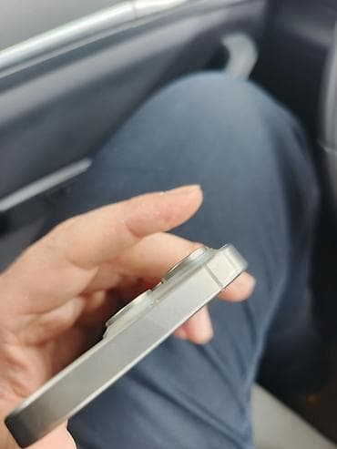 iphone 11 satis: IPhone 16 Pro, 128 GB, Gümüşü, Zəmanət, Barmaq izi, Face ID — 7