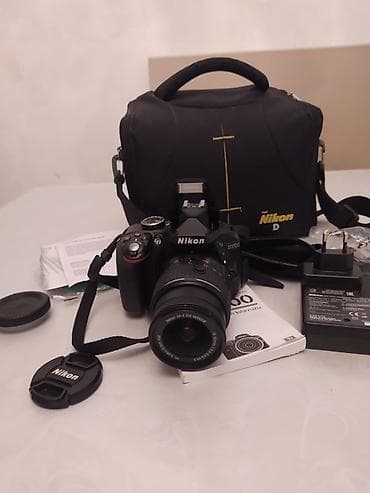 mikrofonlu kalonkalar: Nikon D3300 DSLR fotoaparat dəsti Xüsusiyyətlər: - Model: Nikon D3300 — 5