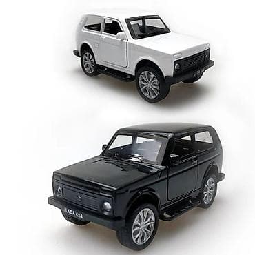 Avtomobil modelleri.demir.qapilari acilir.isiqlari yanir.musiqilidir