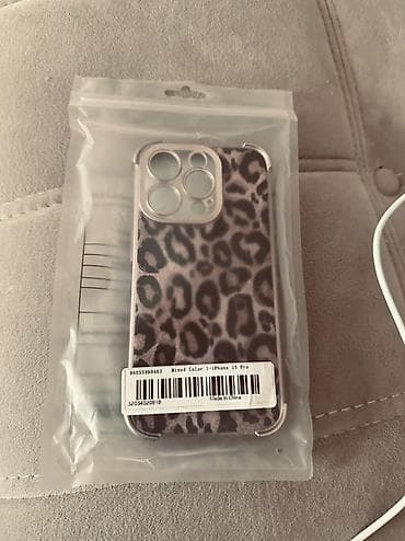 IPhone 15 Pro üçün telefon qabı - Model uyğunluğu: iPhone 15 Pro -