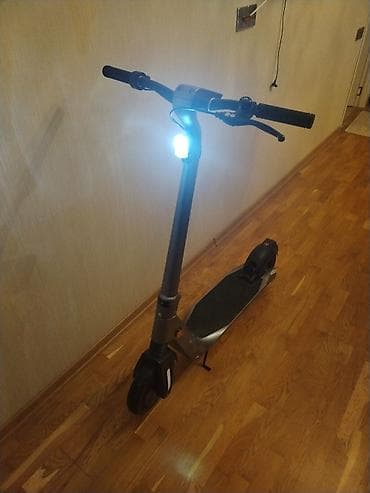 üçtəkərli samokat: Elektrikli skuter – şəhər içi rahat və səssiz hərəkət üçün — 2