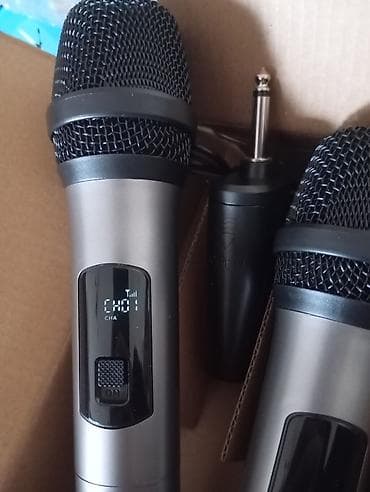 komputer kalonka: Təzə İkili simsiz mikrofon dəsti Xüsusiyyətlər: - 2 ədəd əl tipli — 2