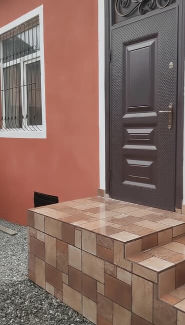 аренда дачи посуточно в баку: Баку, Поселок Сураханы, 110 м², 3 комнаты, Без бассейна, Газ, Электричество, Водопровод — 3