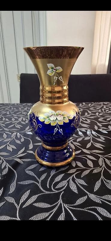 vaz şuşə: Bir vaza, Bogem şüşəsi — 1