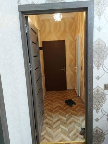 20 yanvarda 2 otaqli evler: Samaxinkada 5 mertebeli binanın 3-cu mərtəbəsində yerləşən ümumi — 5