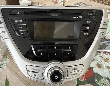 ucuz parca: Hyundai Accent/Verna (2011–2012üçün orijinal multimedia/radio başlığı — 1
