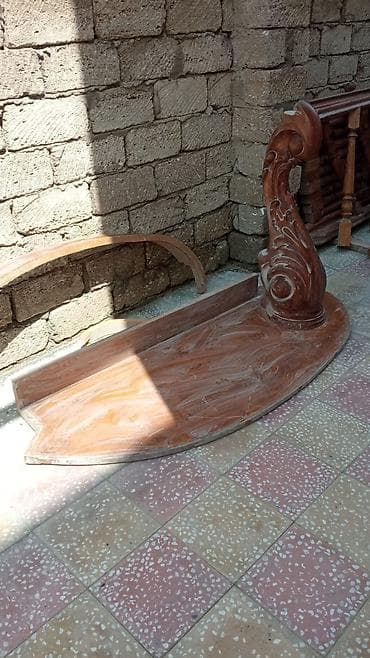 Pilləkən məhəccərləri: İşlənmiş Pilləkən məhəccəri, Taxta — 2