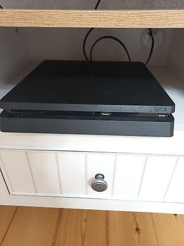 Nintendo Switch: Sony PlayStation 4 Slim Mega Nabor – 1 TB, HDR dəstəyi.orginal jostik — 2