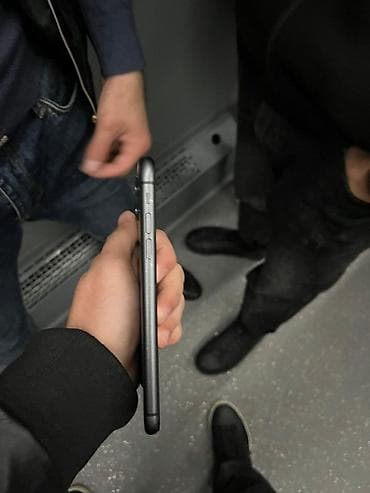 iphone 13 pro max ekran: IPhone 11, 128 GB, Qara, Face ID — 2