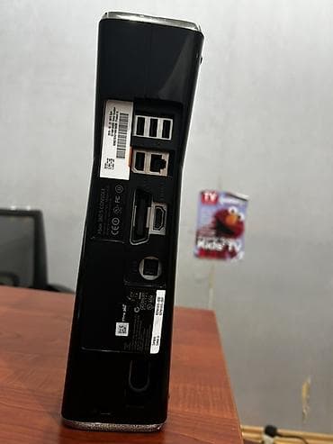 random pubg hesab: Xbox 360 S (Slim) oyun konsolu ideal vəziyyətdədir. Heç bir Problemi — 4