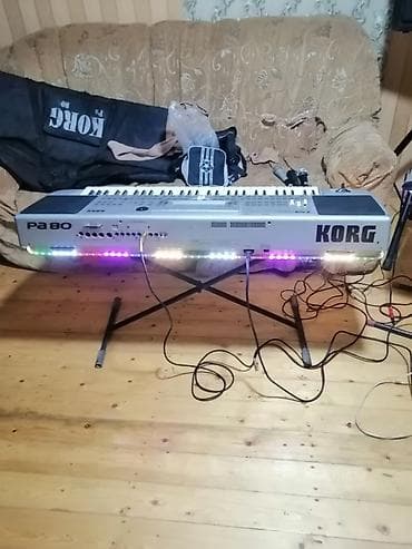 roland em 2000: Sintezator, Korg, Ödənişli çatdırılma — 1