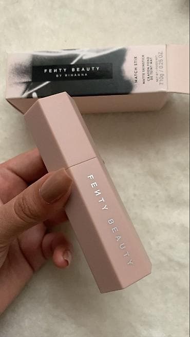 Təzə alınıb orginal fenty beauty üz konturu 90azn alınıb 45azn satılır — 3