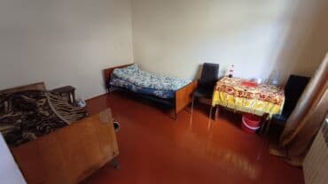 sumqayit 8 ci mikrorayon: Kirayə verilir: sadə, mebellə təmin olunmuş 1 otaqlı yaşayış sahəsi - — 2