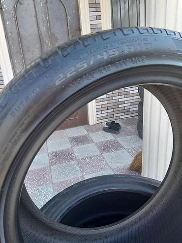 disk teker r15: Şin Pirelli 225 / 45 / R 18 — 2