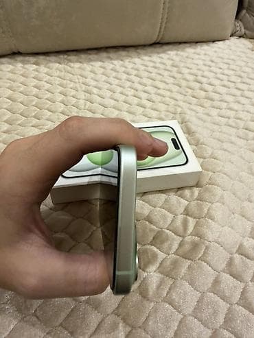 iphone s7: IPhone 15, 128 GB, Yaşıl, Face ID — 6