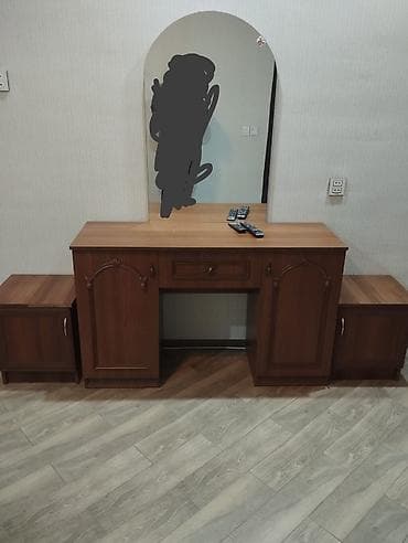 bez dolab: Yataq divanı-30 azn.paltar şkafı 60 azn.termustrant 40 azn.sotol-60 — 3