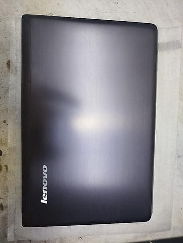 Prosessor AMD A4-3300M 1.9 GHz Videokart AMD Radeon HD6480G 15.6 ekran
