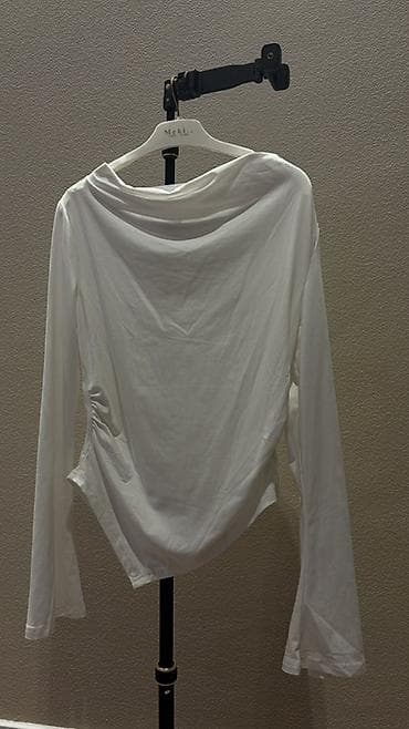 desd paltarlar: Qadın geyim dəsti – 3 hissə - Şalvar: Qara rəng, geniş kəsim. Yan — 3