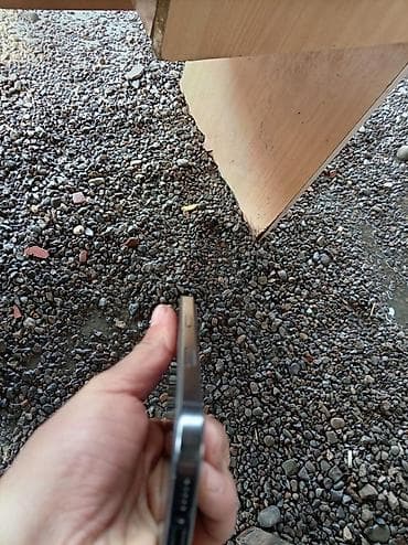 barter ayfon: IPhone 16 Pro, 128 GB, Face ID — 3