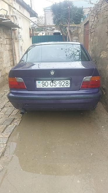 bmw 3 серия 335d at: BMW 3 series: 2 l | 1994 il Sedan — 4