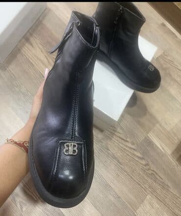 qadın bot: Ölçü: 35, rəng - Qara, İşlənmiş — 3