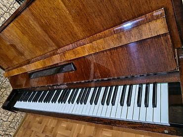 samdanlar ve saat: Piano, Akkord, Akustik, İşlənmiş — 6