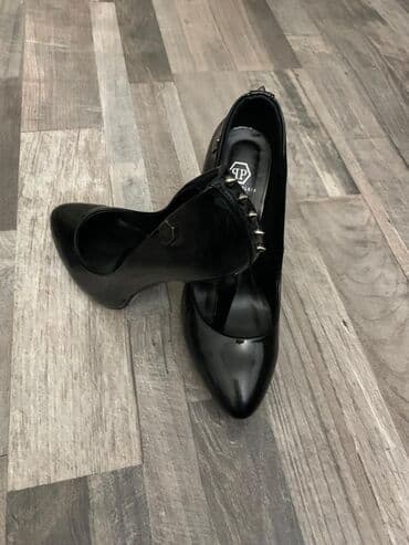 Toy paltarları və aksesuarları: Tuflilər, Ölçü: 37, rəng - Qara, Yeni — 4