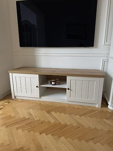 yumuru masa: Masa və oturacaqlar — 2