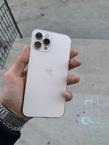 IPhone 12 Pro Max, 256 GB, Qızılı, Zəmanət, Qırıq, Simsiz şarj